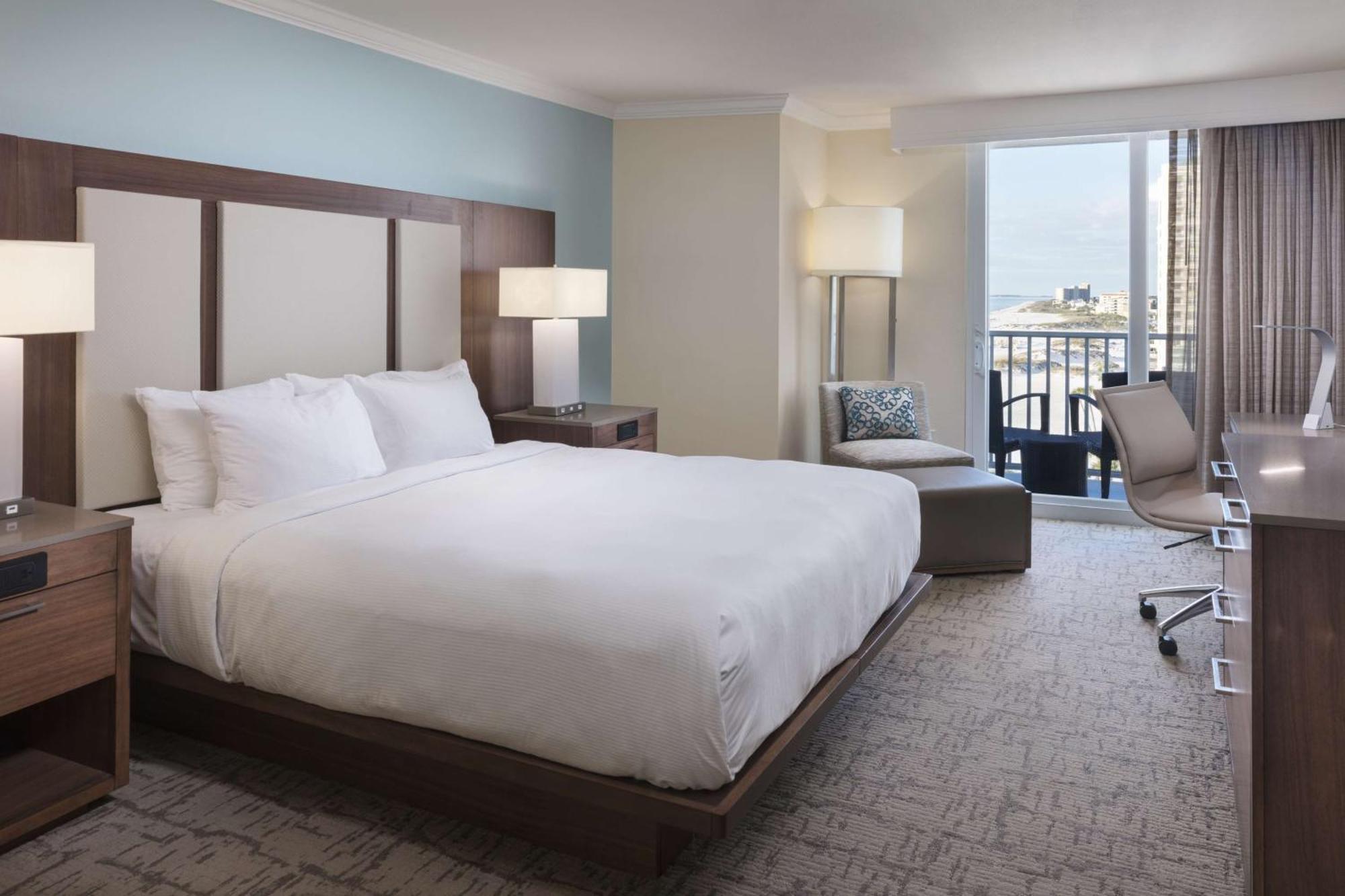 Hilton Clearwater Beach Resort & Spa Esterno foto