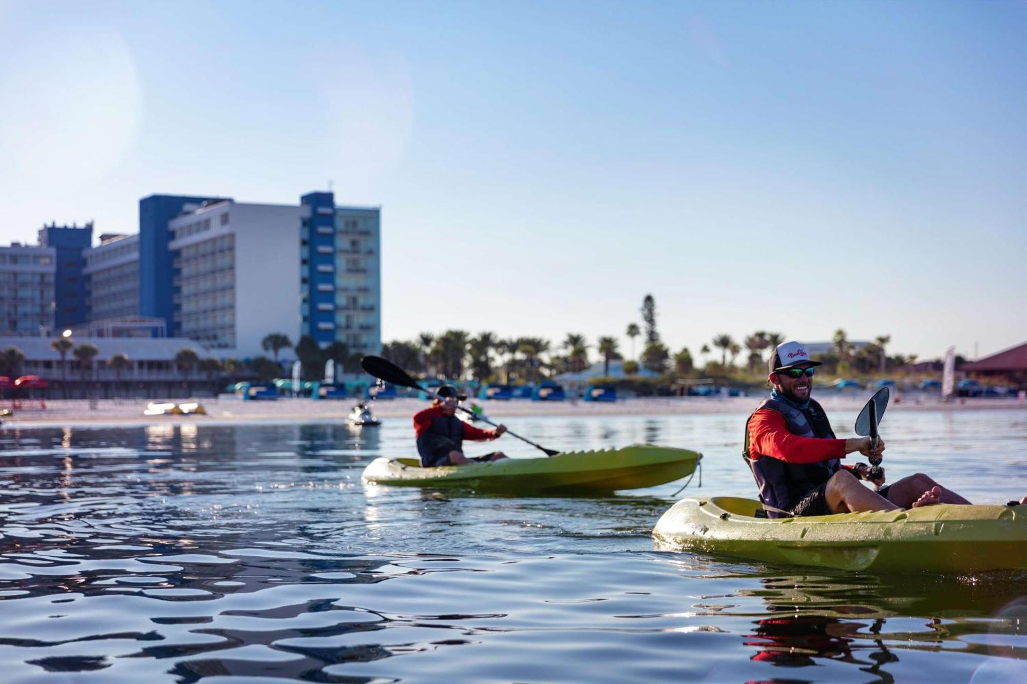 Hilton Clearwater Beach Resort & Spa Esterno foto