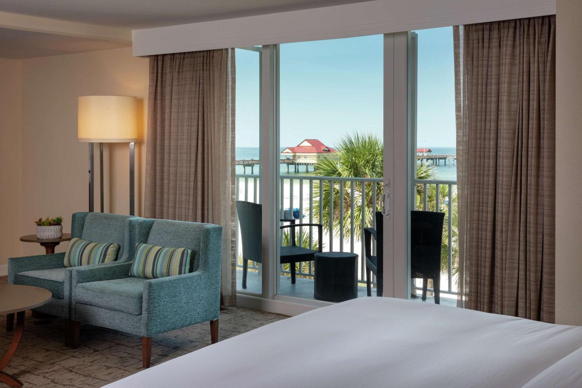 Hilton Clearwater Beach Resort & Spa Esterno foto