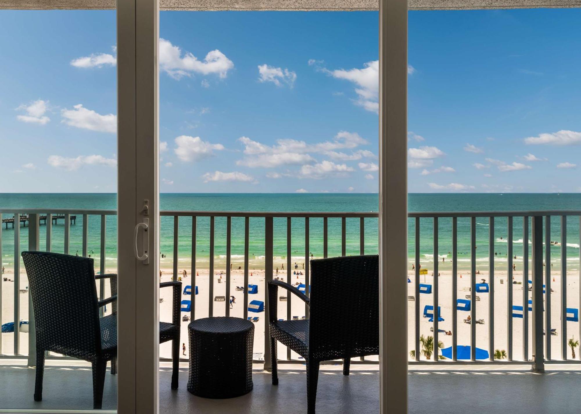 Hilton Clearwater Beach Resort & Spa Esterno foto