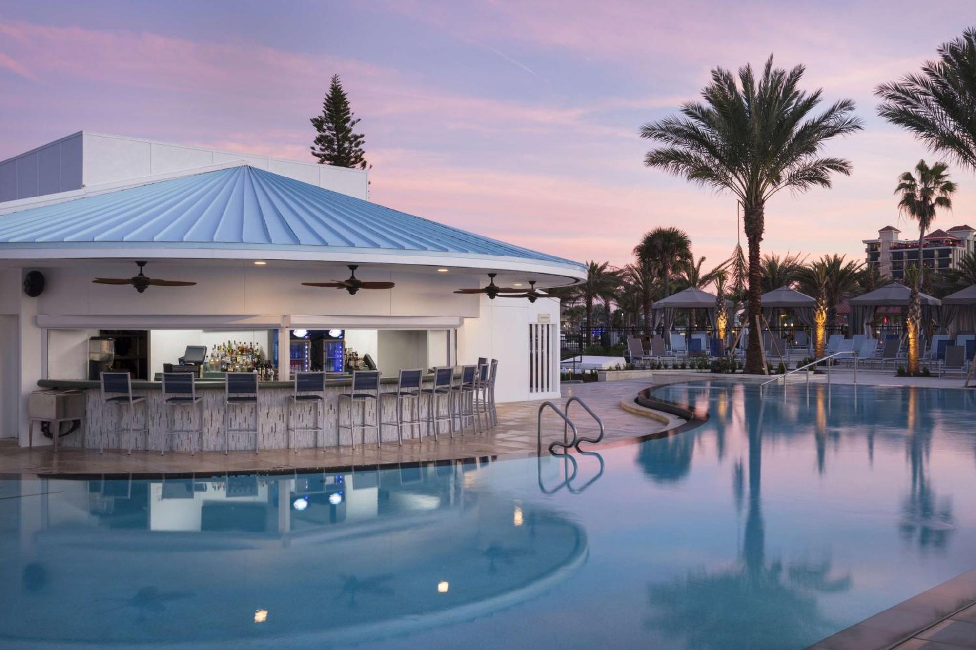 Hilton Clearwater Beach Resort & Spa Esterno foto