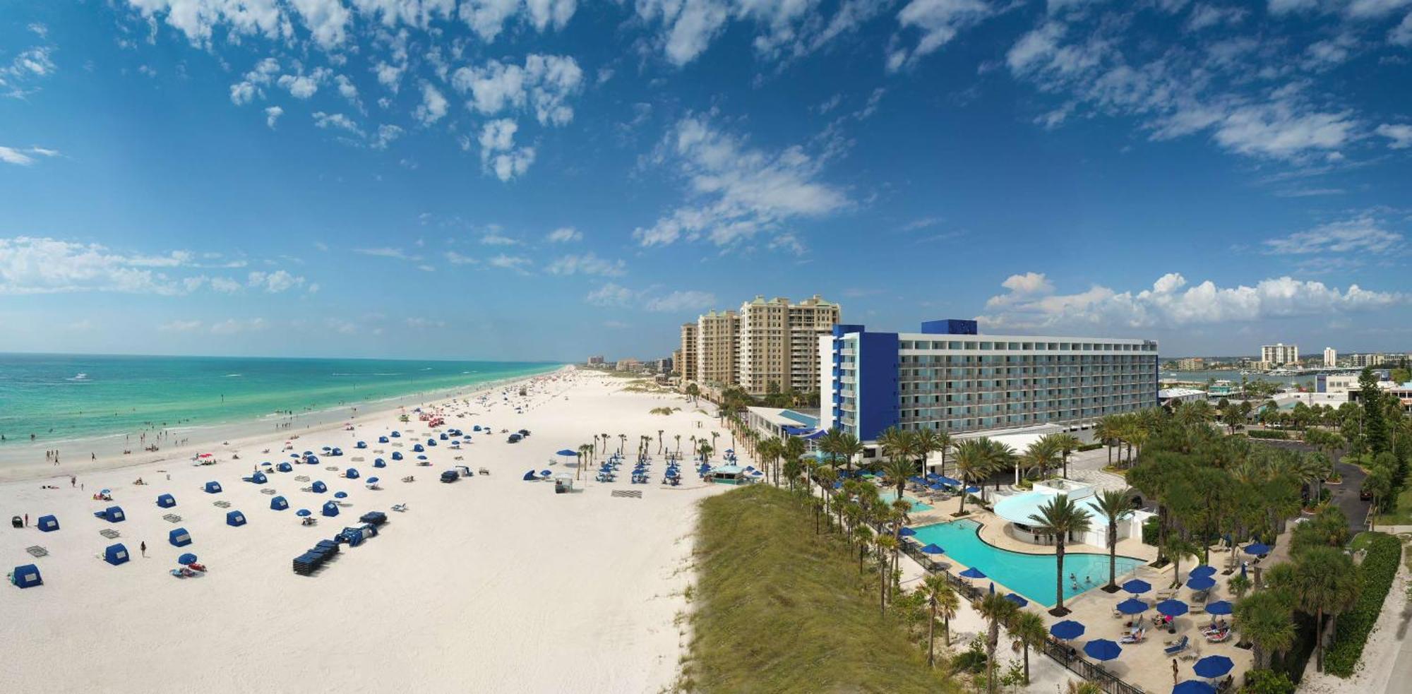 Hilton Clearwater Beach Resort & Spa Esterno foto